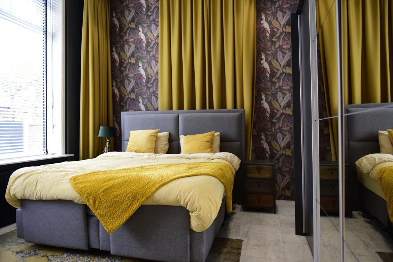 De Oude Pastorie Lisse Bed & Breakfast Bagian luar foto